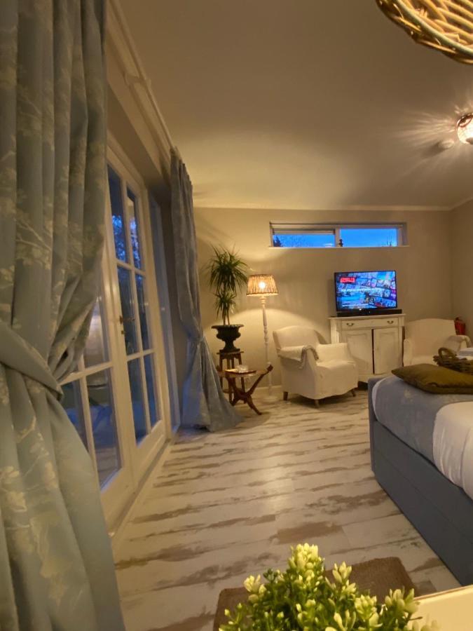 De Vijverkamer-----Prive Diner Op De Kamer Mogelijk!! Hoogeveen Zewnętrze zdjęcie