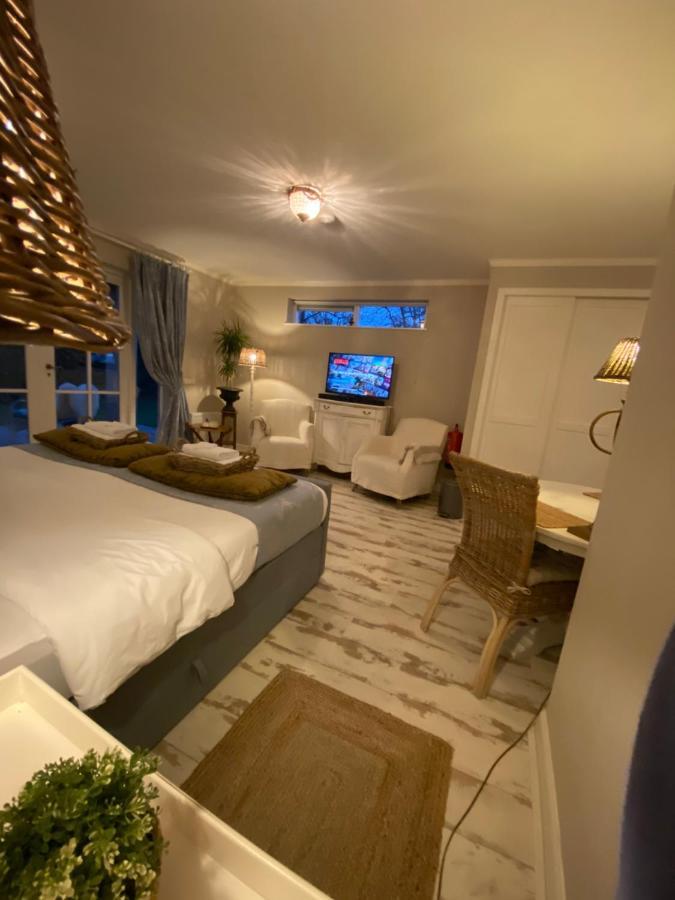 De Vijverkamer-----Prive Diner Op De Kamer Mogelijk!! Hoogeveen Zewnętrze zdjęcie